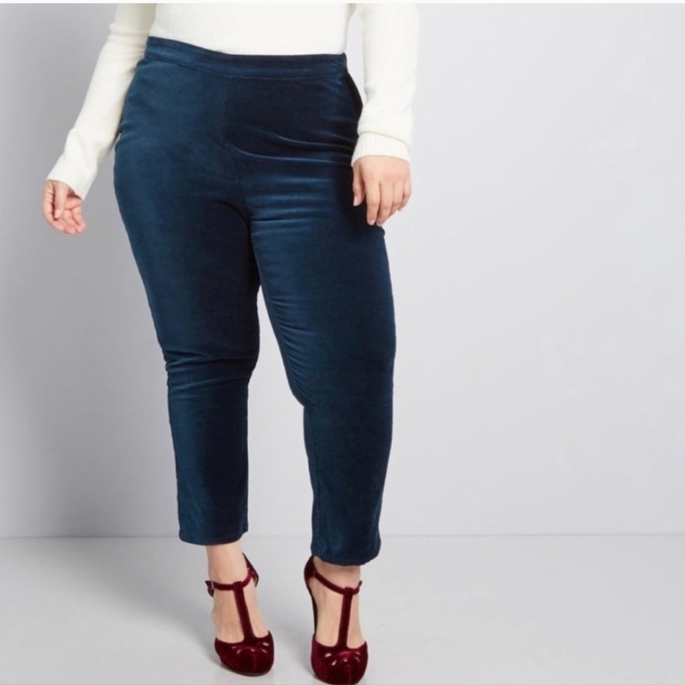 Modcloth Navy Blue Velvet Ankle Pants Whimsigoth Y2K Party Glam 90s Size 1X